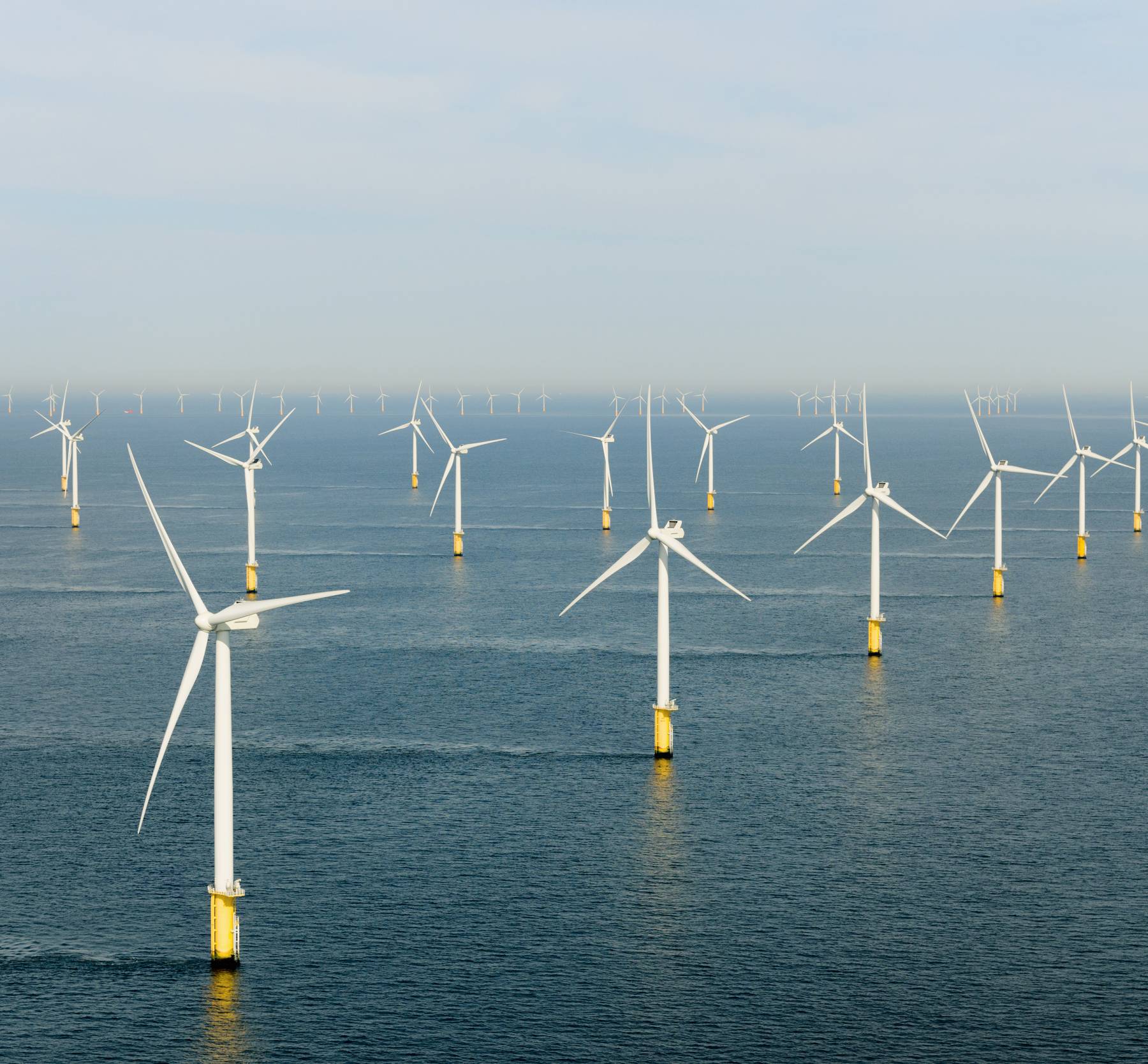 Trying to catch the wind: Research project aims to make offshore wind farms more efficient, powerful